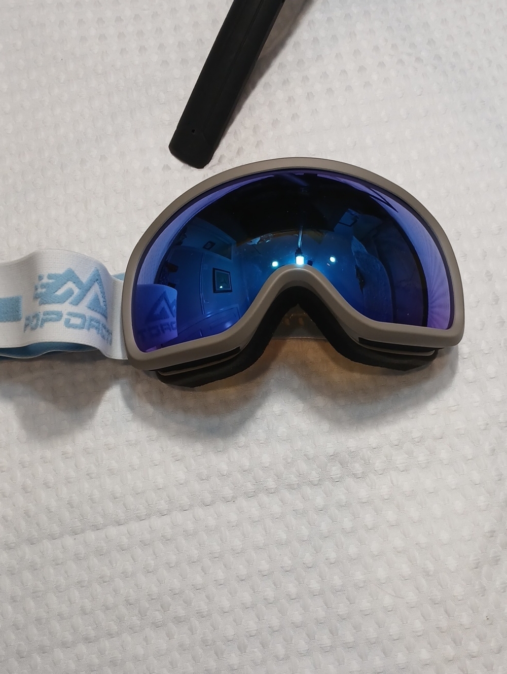 Popoacti Pollarized Ski Goggles,100% UV Protection,Anti Fog,Polarized Unisex